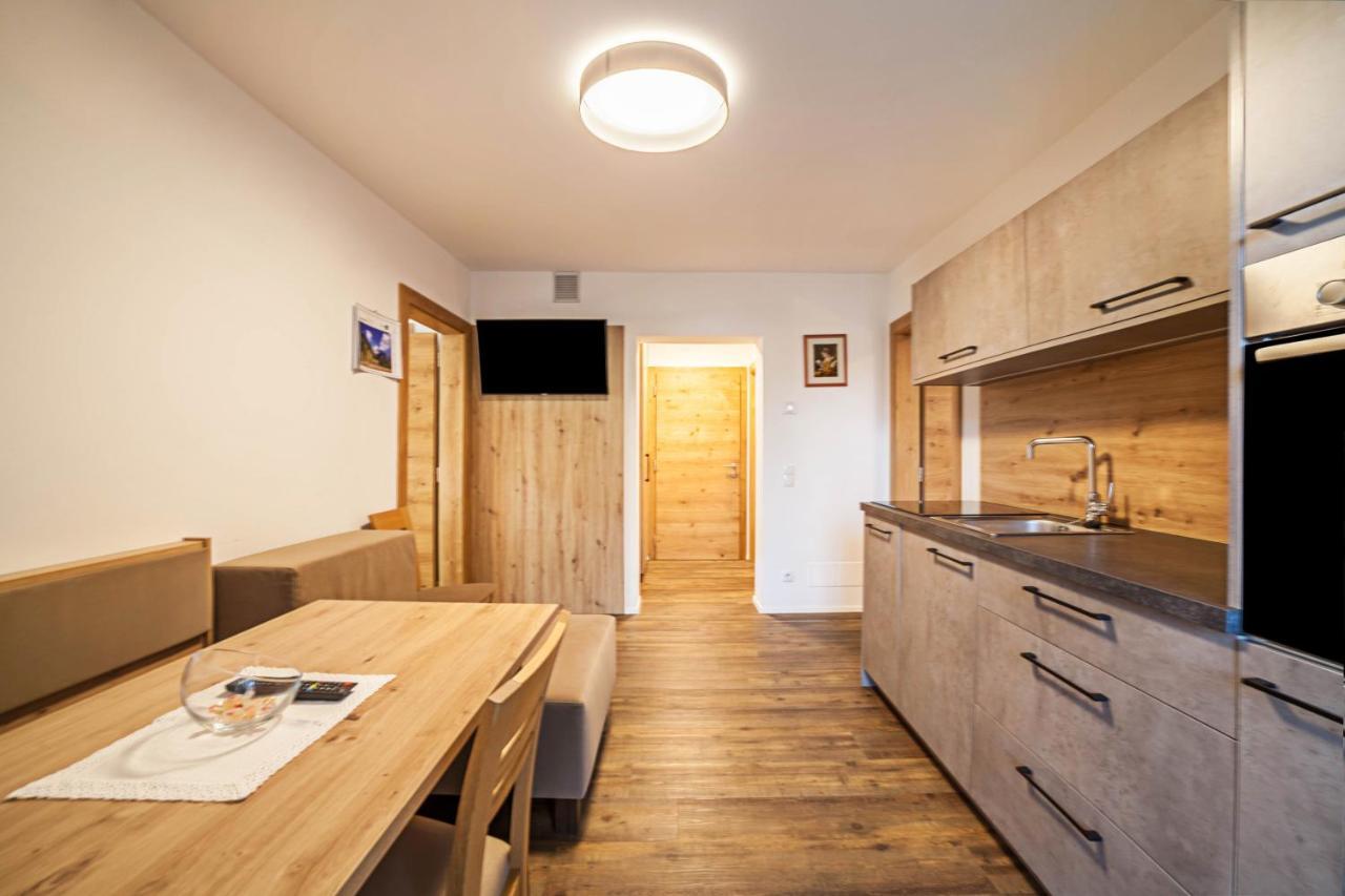 Parigger Apt Enzian Racines Extérieur photo